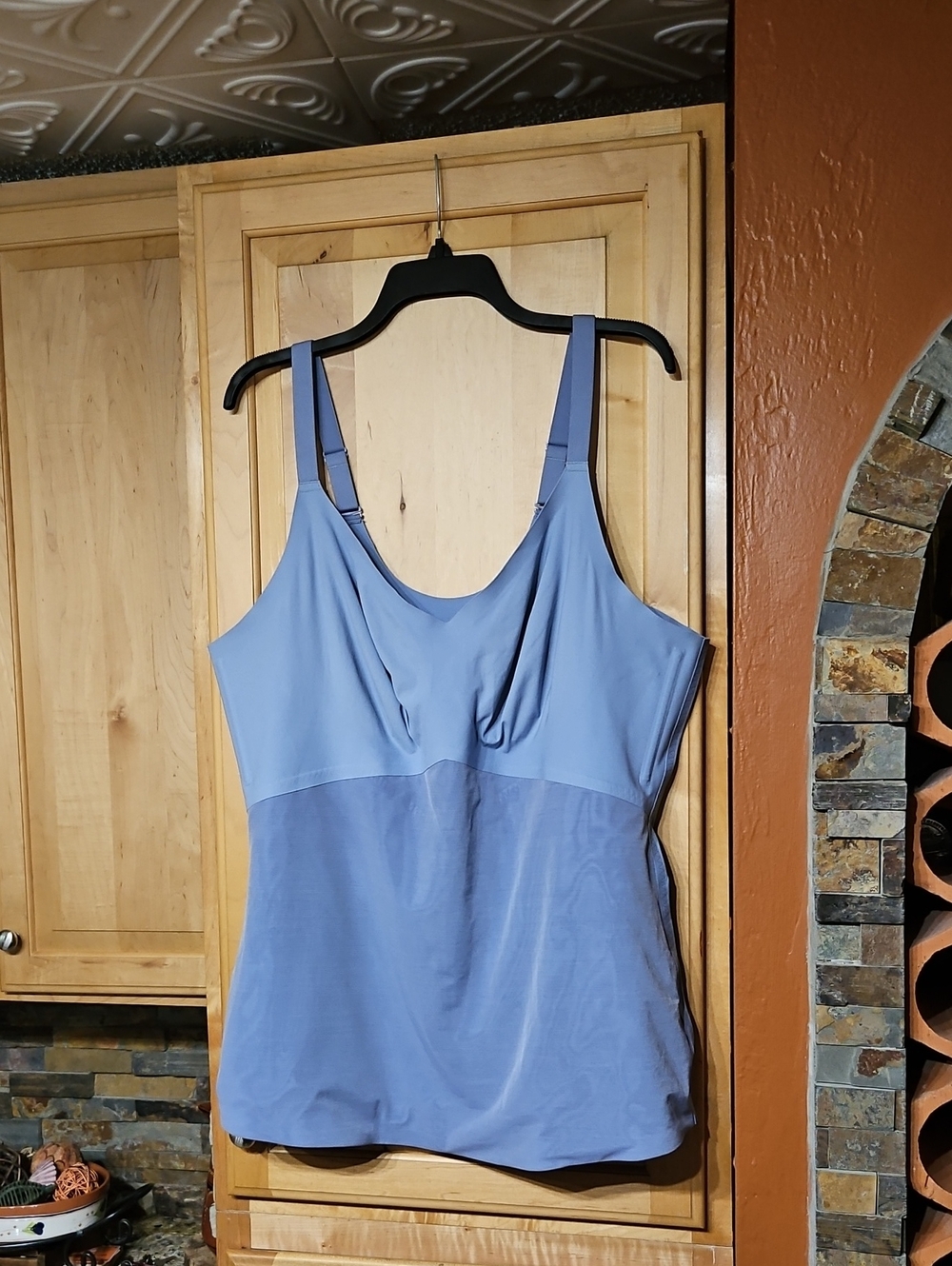 Honeylove Liftwear Cami Tank Top Built In Bra Convertible Shapewear Blue